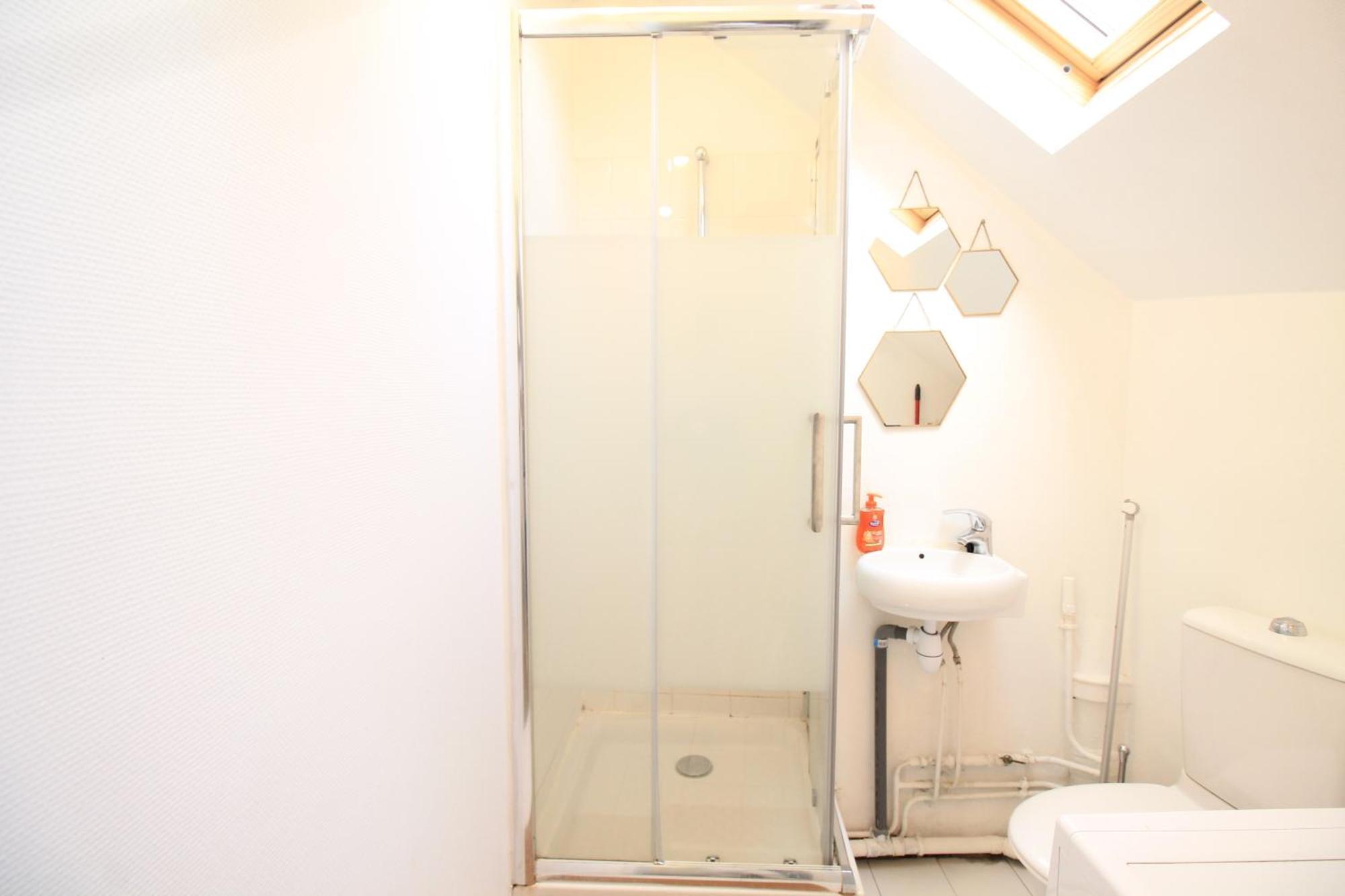 דראנסי Disponible - Appartement Entier - 10Mn Rer B Aeroport Cdg - Paris Gare Du Nord, T11 Express, Le Bourget, Tout Equipe, Netflix Gratuit, 3 Personnes, 4Eme Etage, Escaliers, Parc Des Expositions, Parking Rue Gratuit Apres 19H מראה חיצוני תמונה